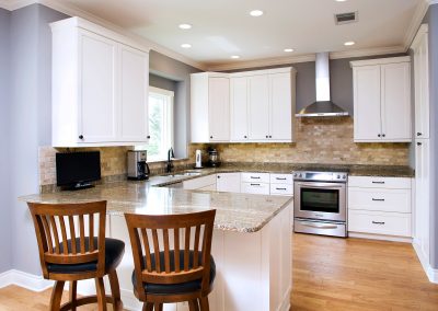 Traditional White Kitchen – MDF Paint